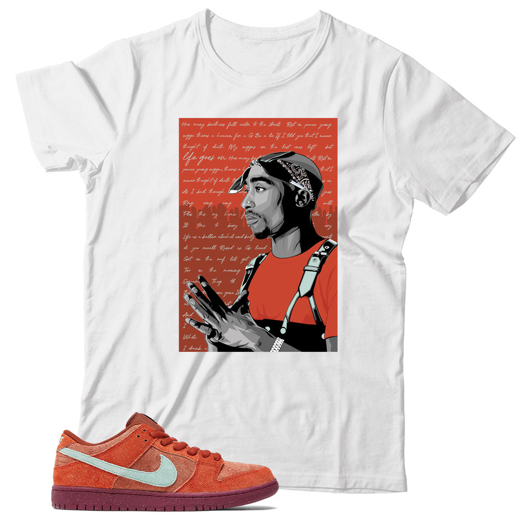 Dunk Low Mystic Red Rosewood shirt