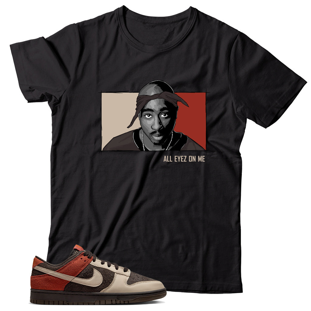 Dunk Low Red Panda shirt