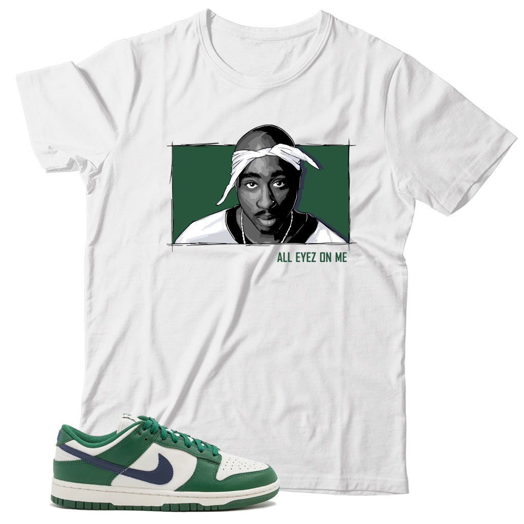 Dunk Low Gorge Green Midnight Navy shirt
