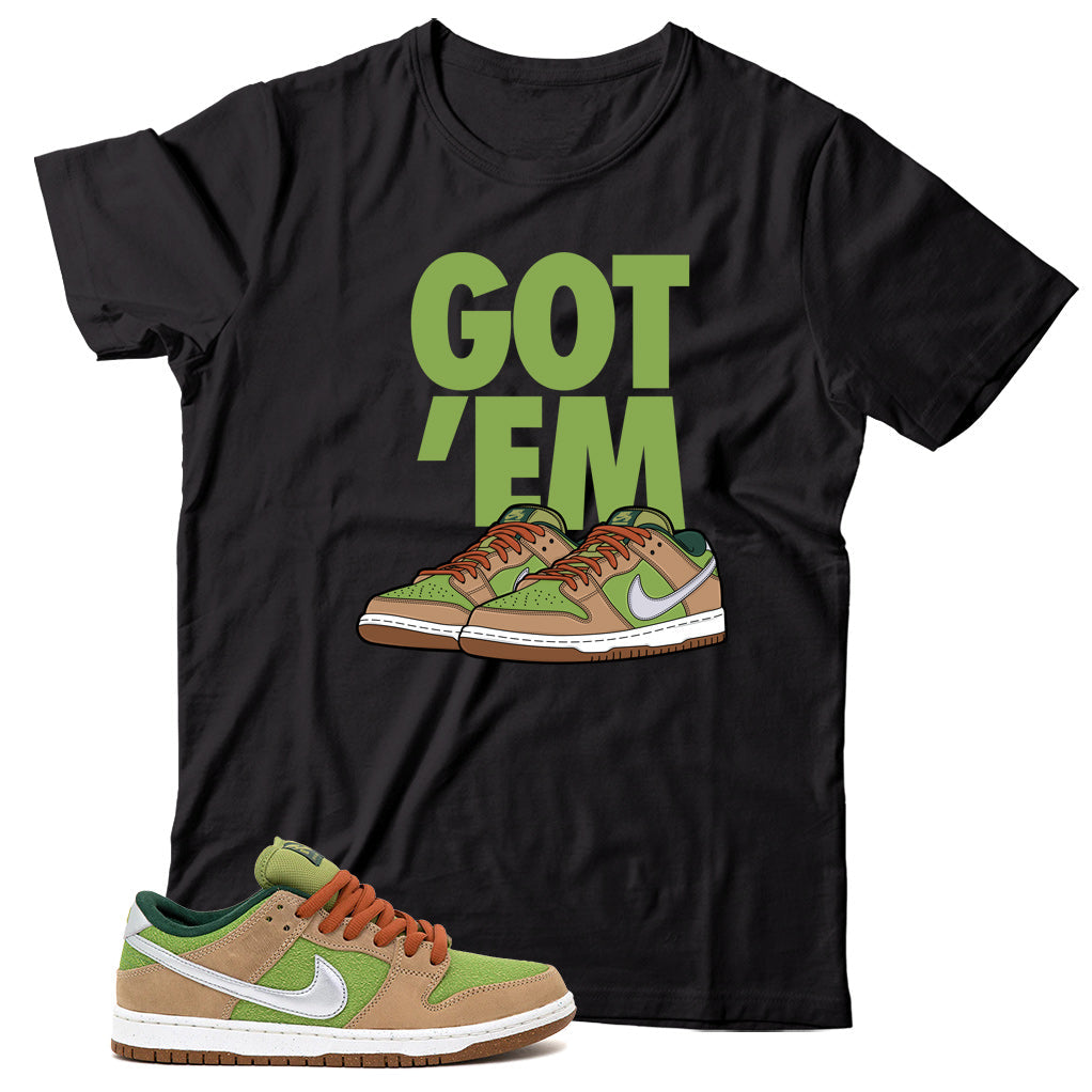 Dunk Low Escargot shirt