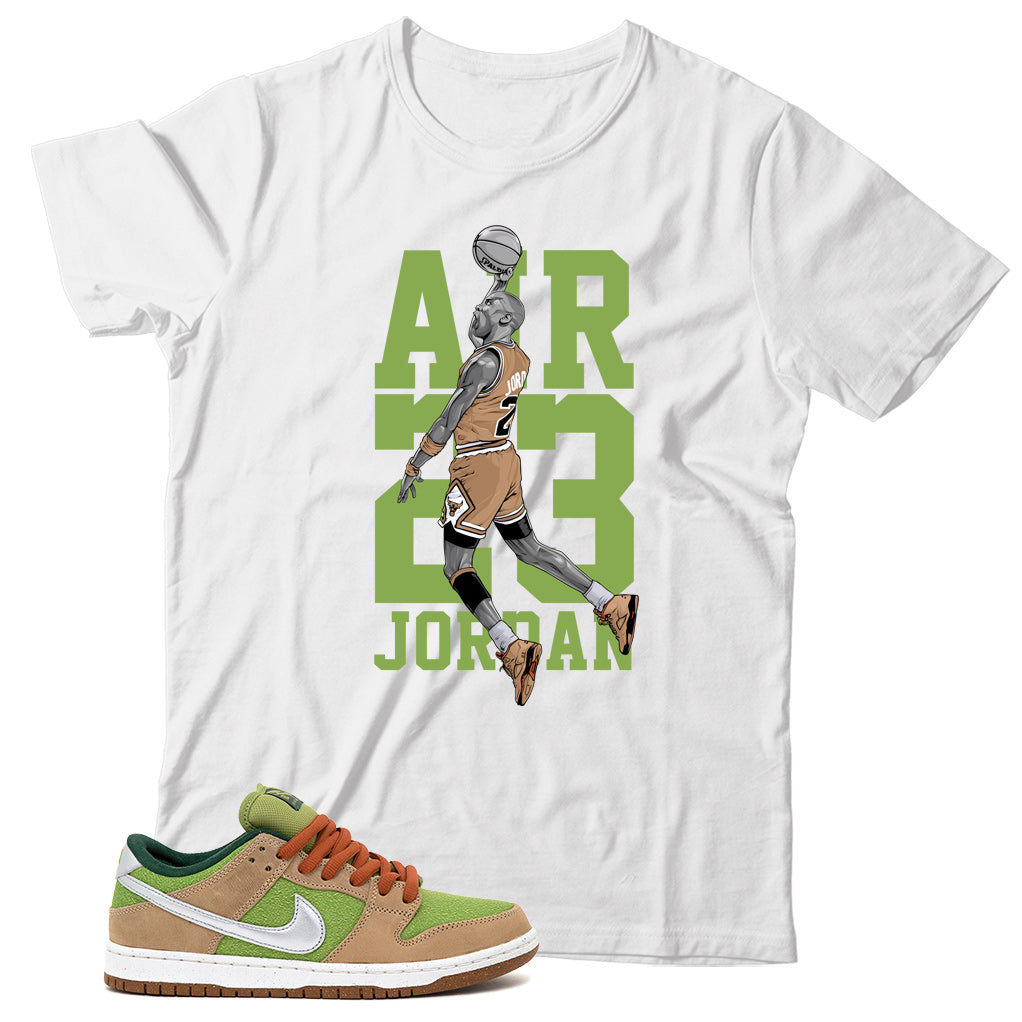 Dunk Low Escargot shirt