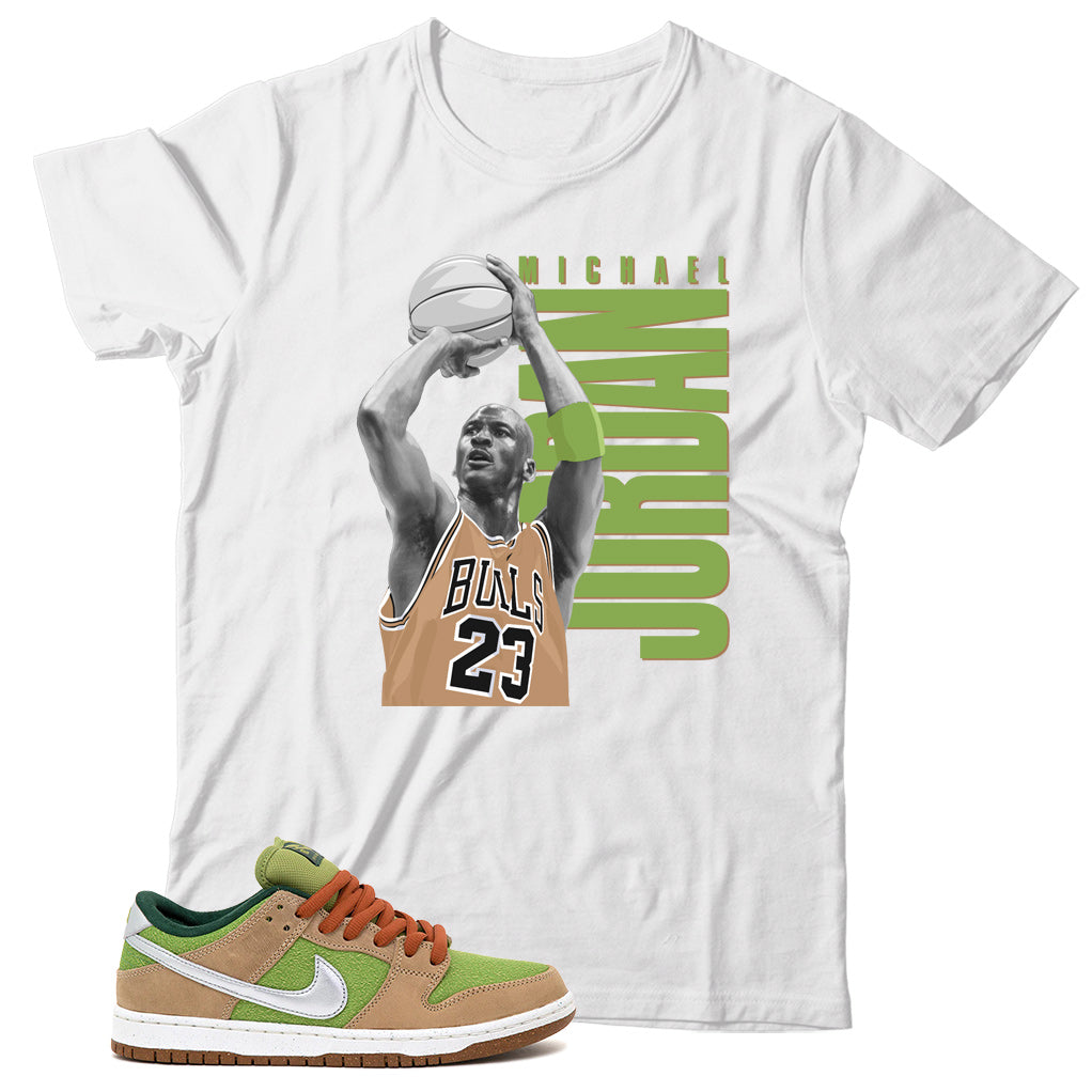 Dunk Low Escargot shirt