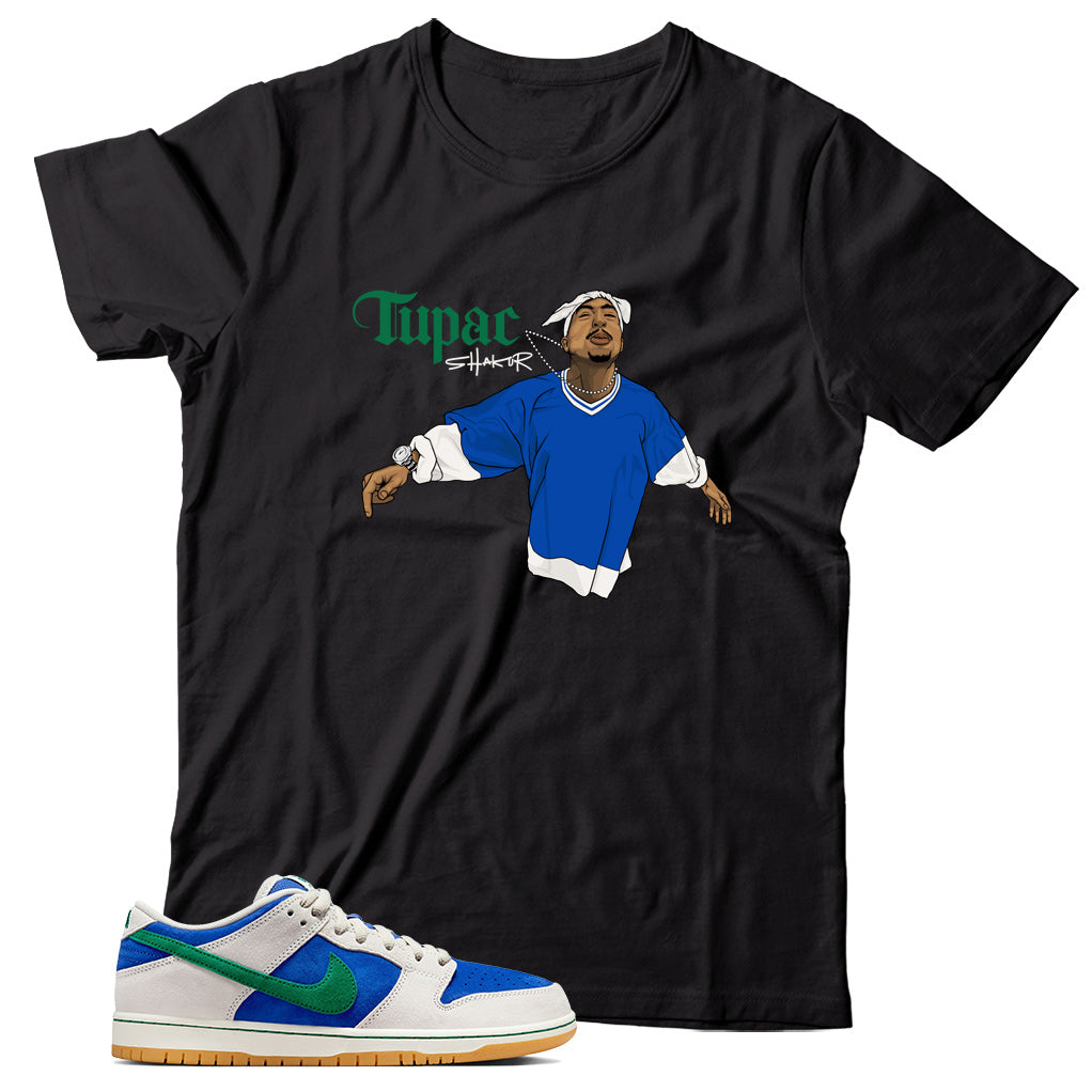 Dunk Low Hyper Royal Malachite shirt