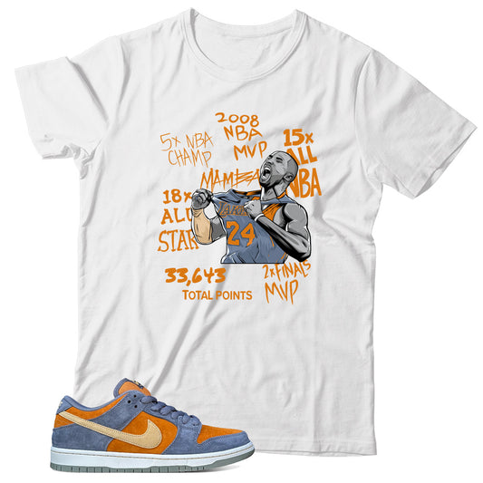 Dunk Low Light Carbon Monarch shirt