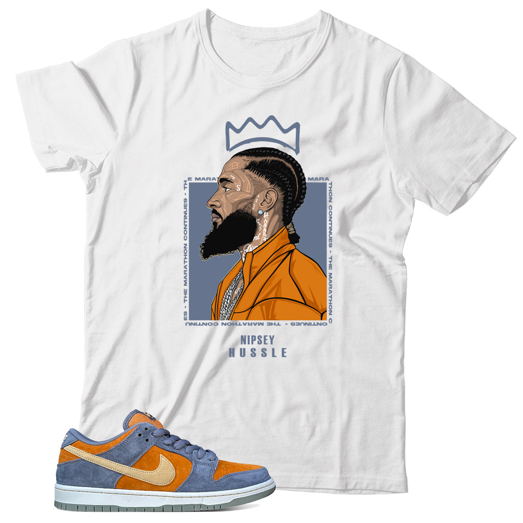 Dunk Low Light Carbon Monarch shirt