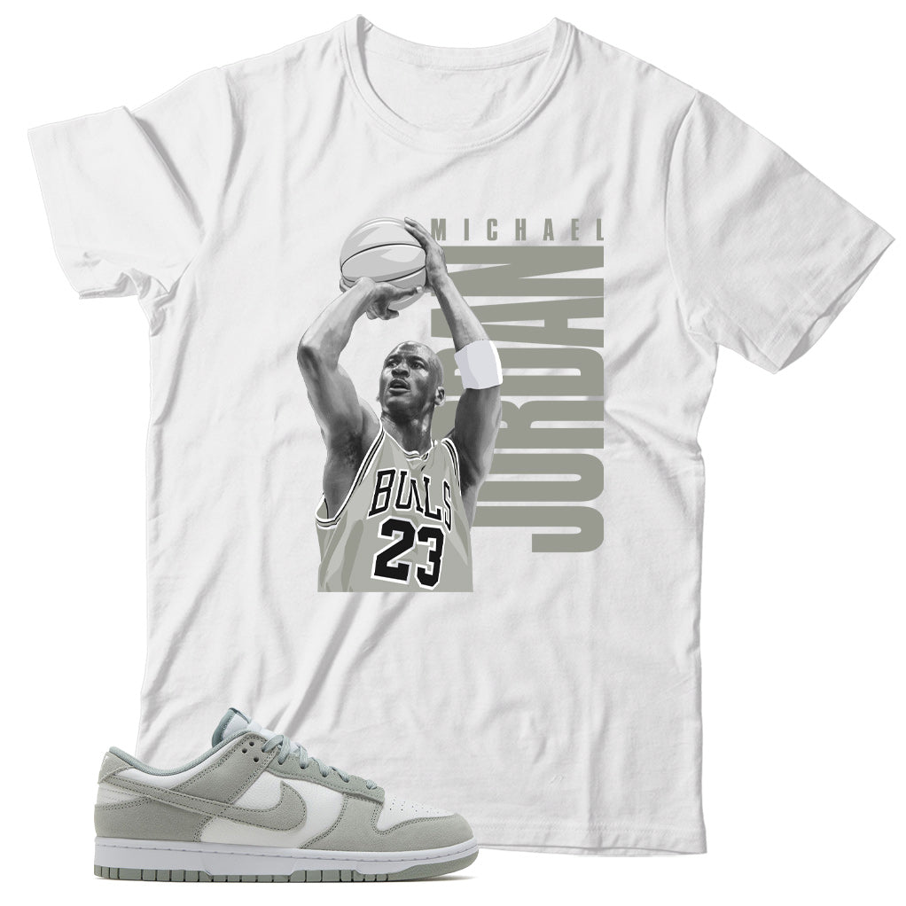 Dunk Low Light Pumice shirt