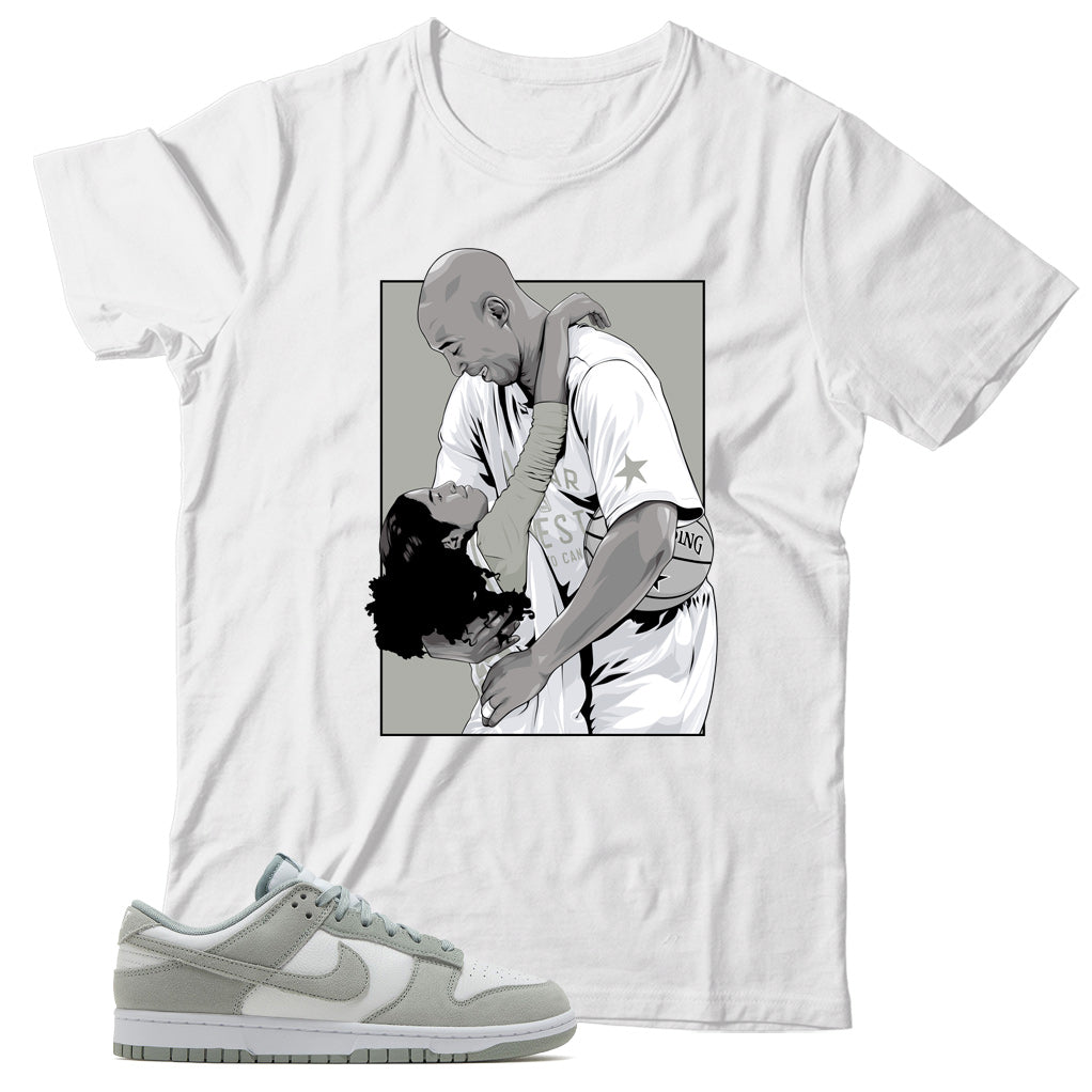 Dunk Low Light Pumice shirt