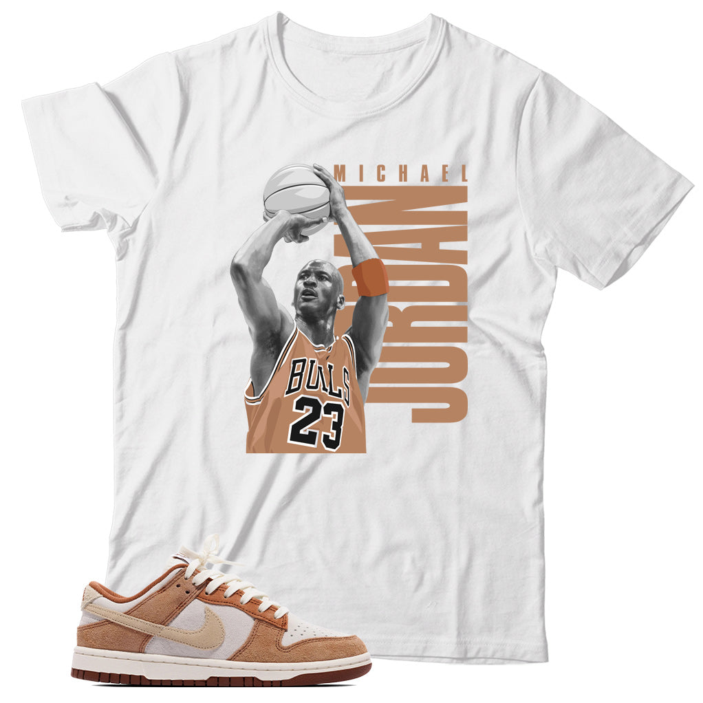 Dunk Low Medium Curry shirt