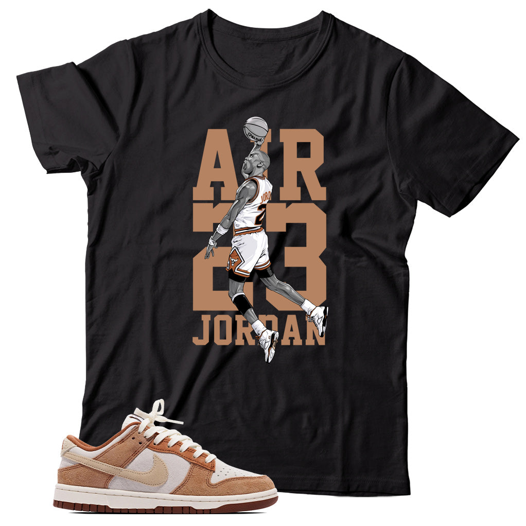 Dunk Low Medium Curry shirt