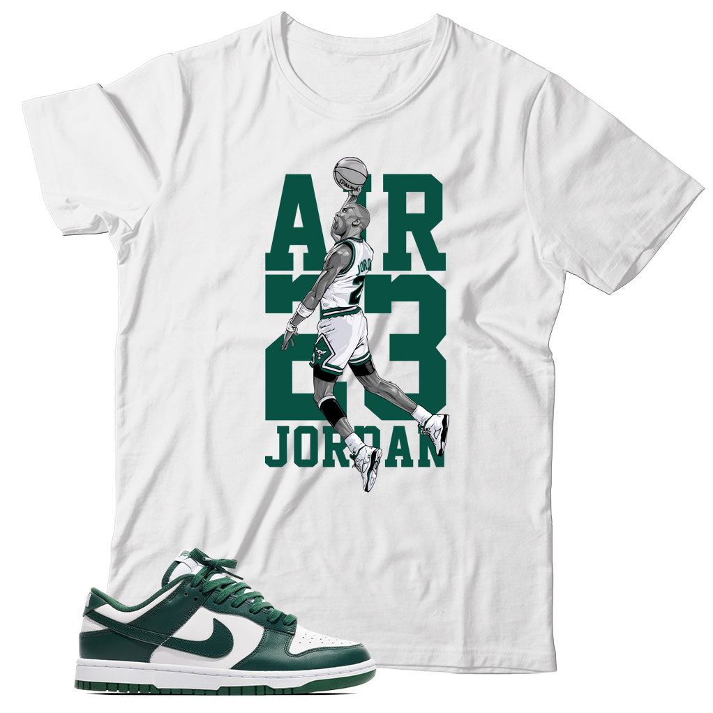 Dunk Low Michigan State shirt