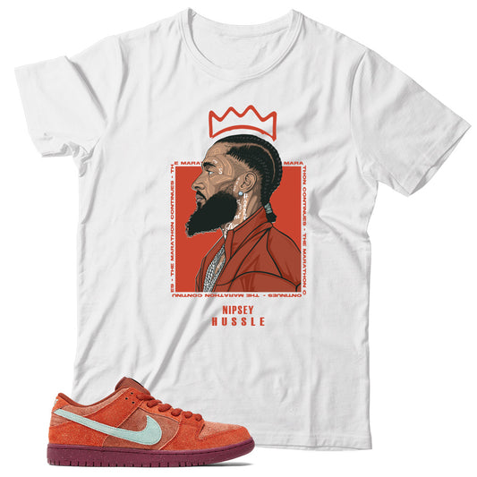 Dunk Low Mystic Red Rosewood shirt