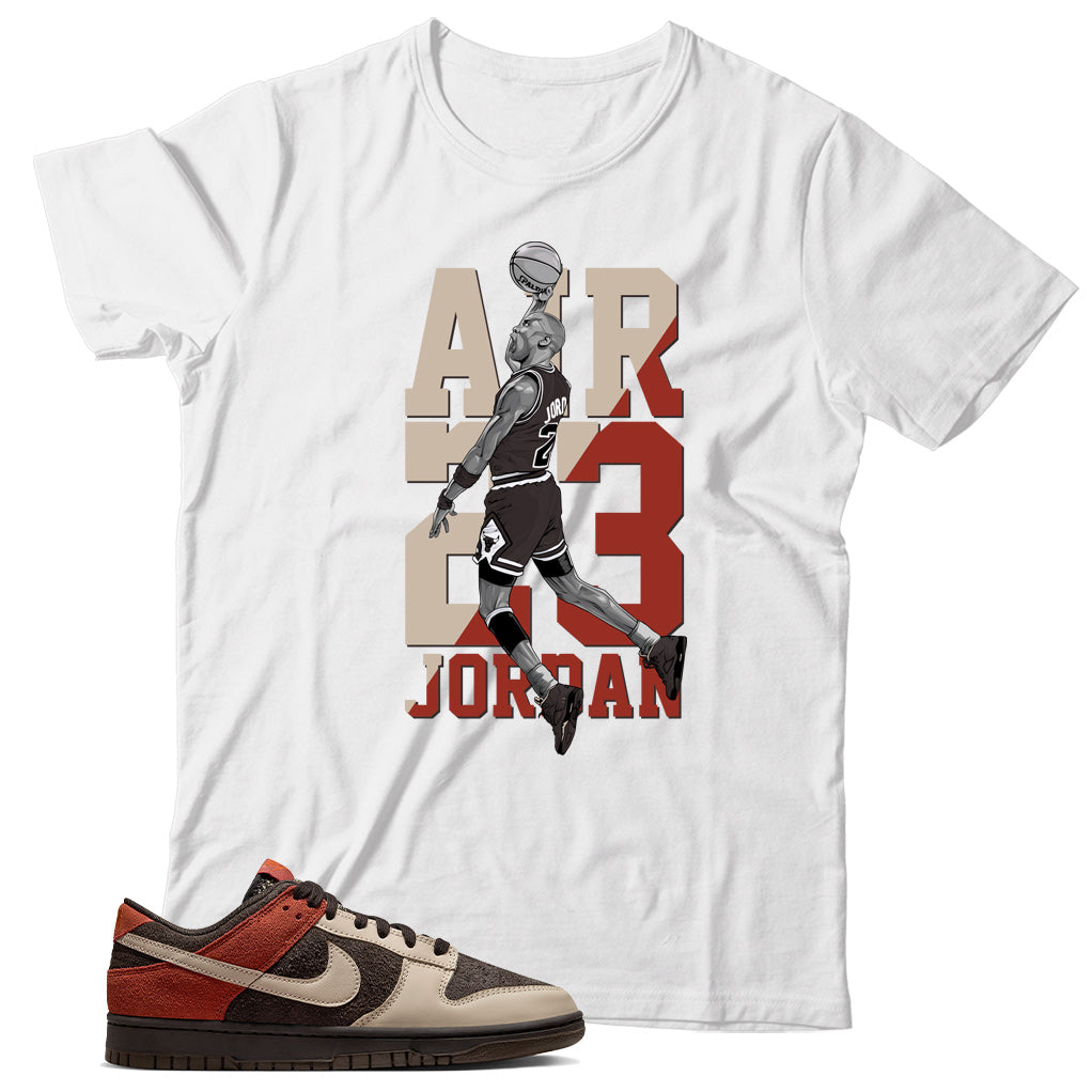 Dunk Low Red Panda shirt