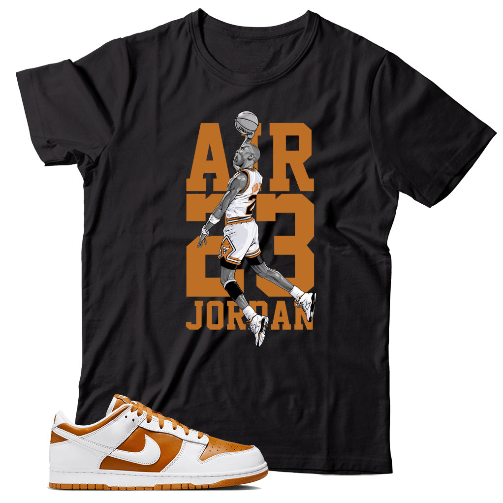 Dunk Low Reverse Curry shirt