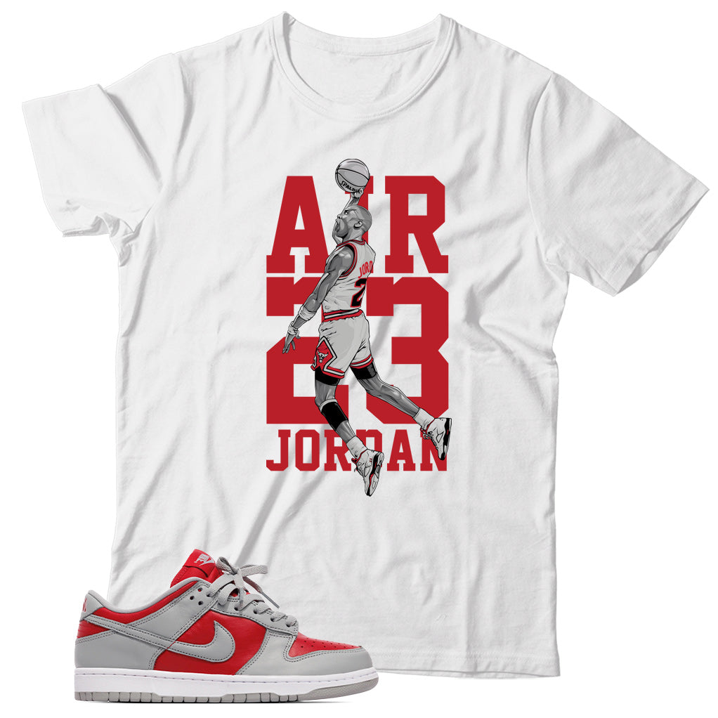 Dunk Low Ultraman shirt