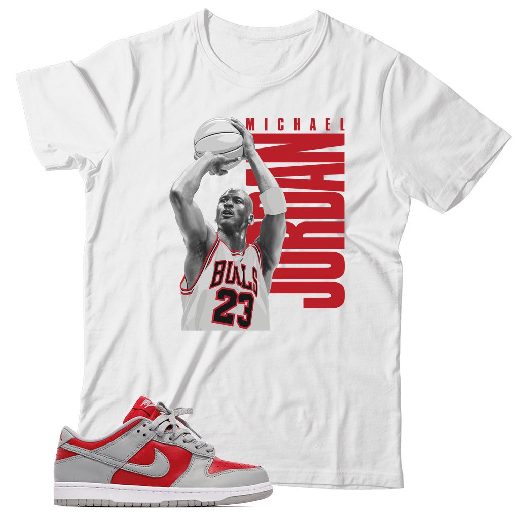 Dunk Low Ultraman shirt