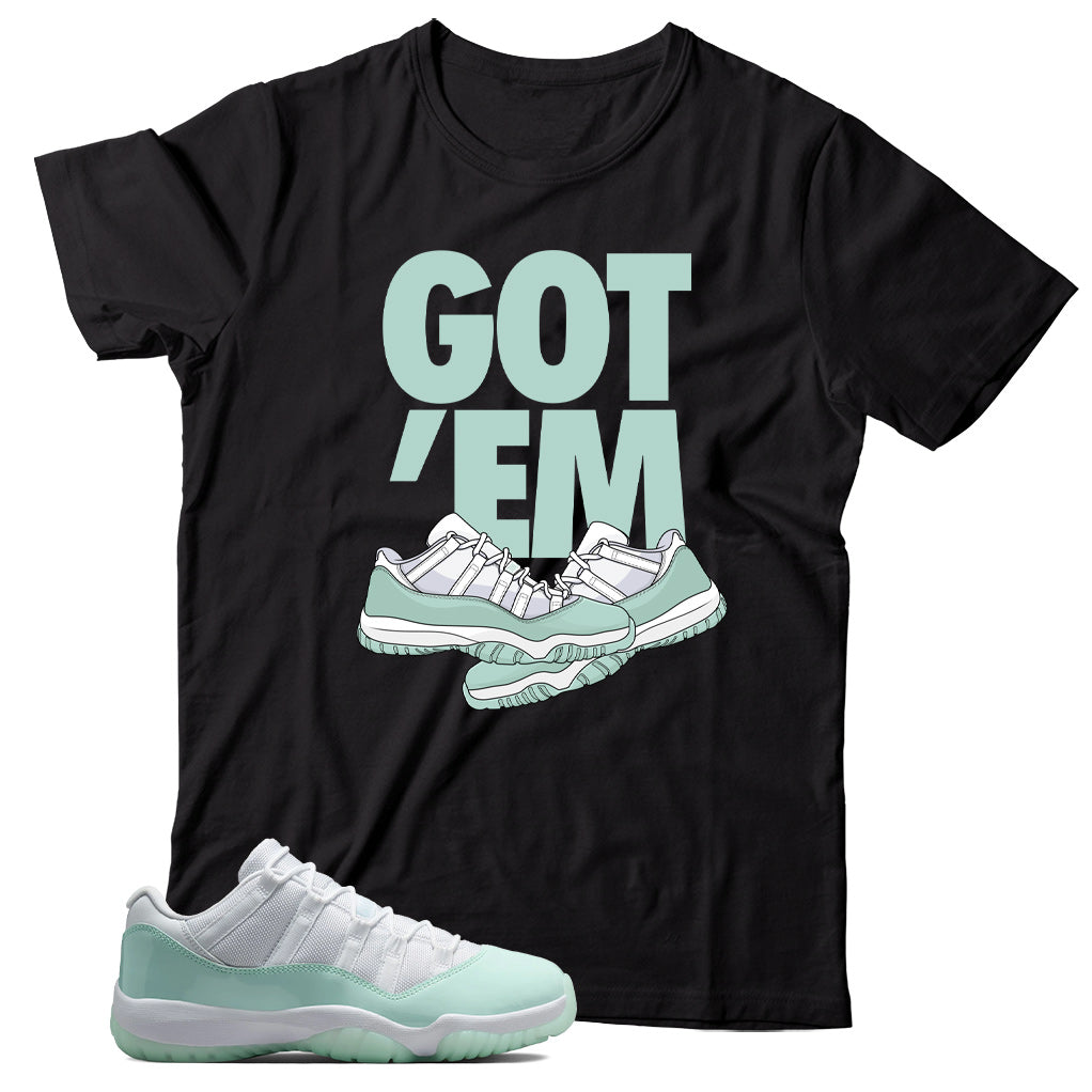 Jordan 11 Low Igloo shirt