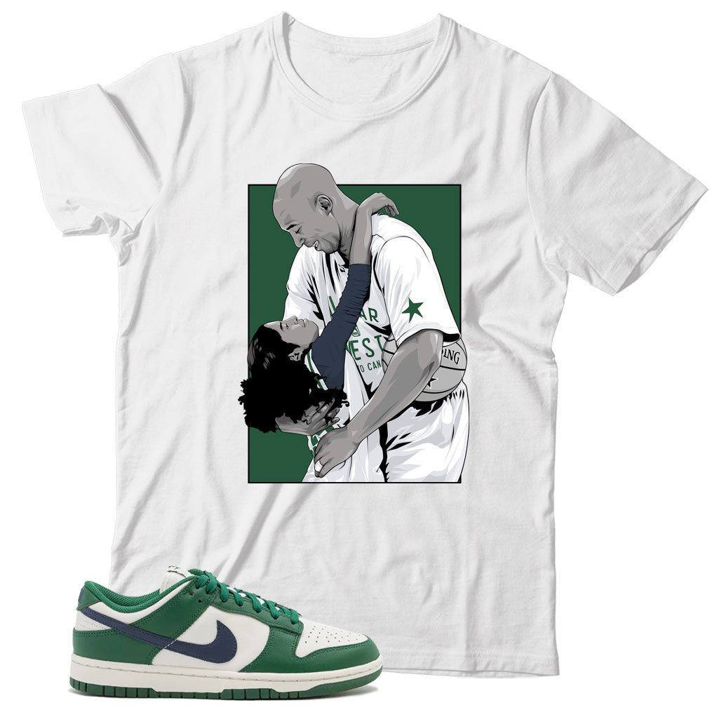 Dunk Low Gorge Green Midnight Navy shirt