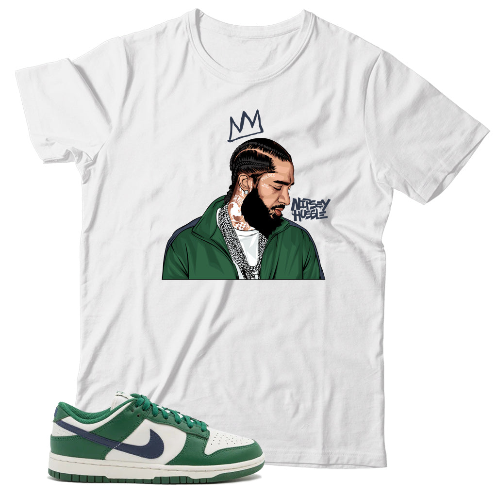 Dunk Low Gorge Green Midnight Navy shirt