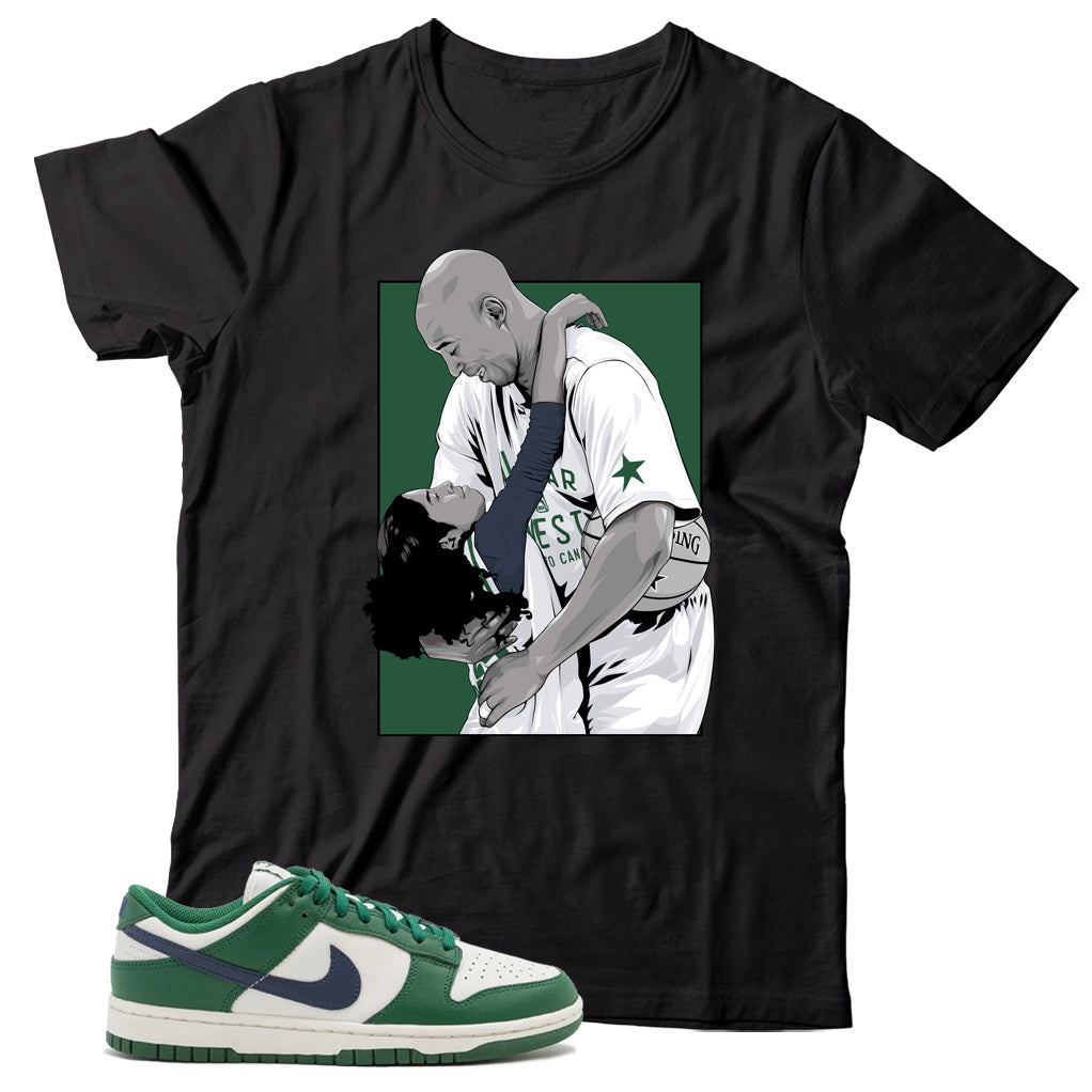 Dunk Low Gorge Green Midnight Navy shirt