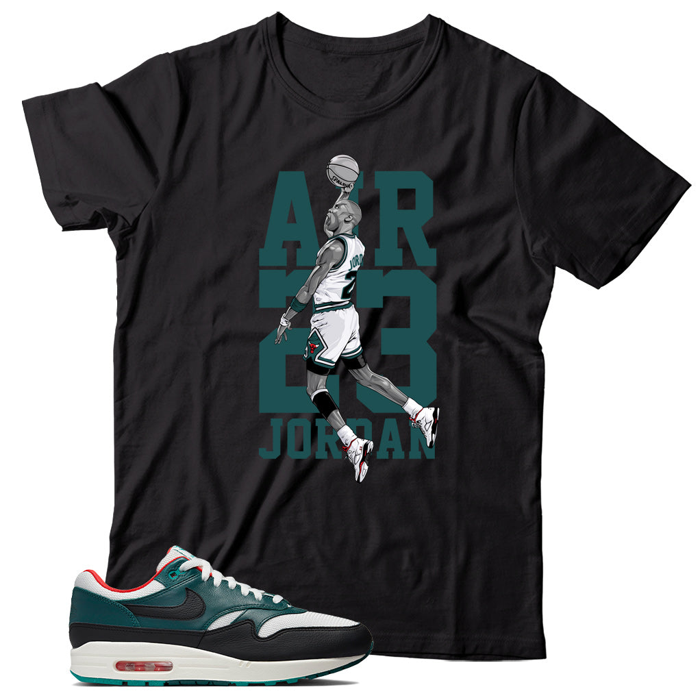 Nike Air Max 1 LeBron James Liverpool shirt