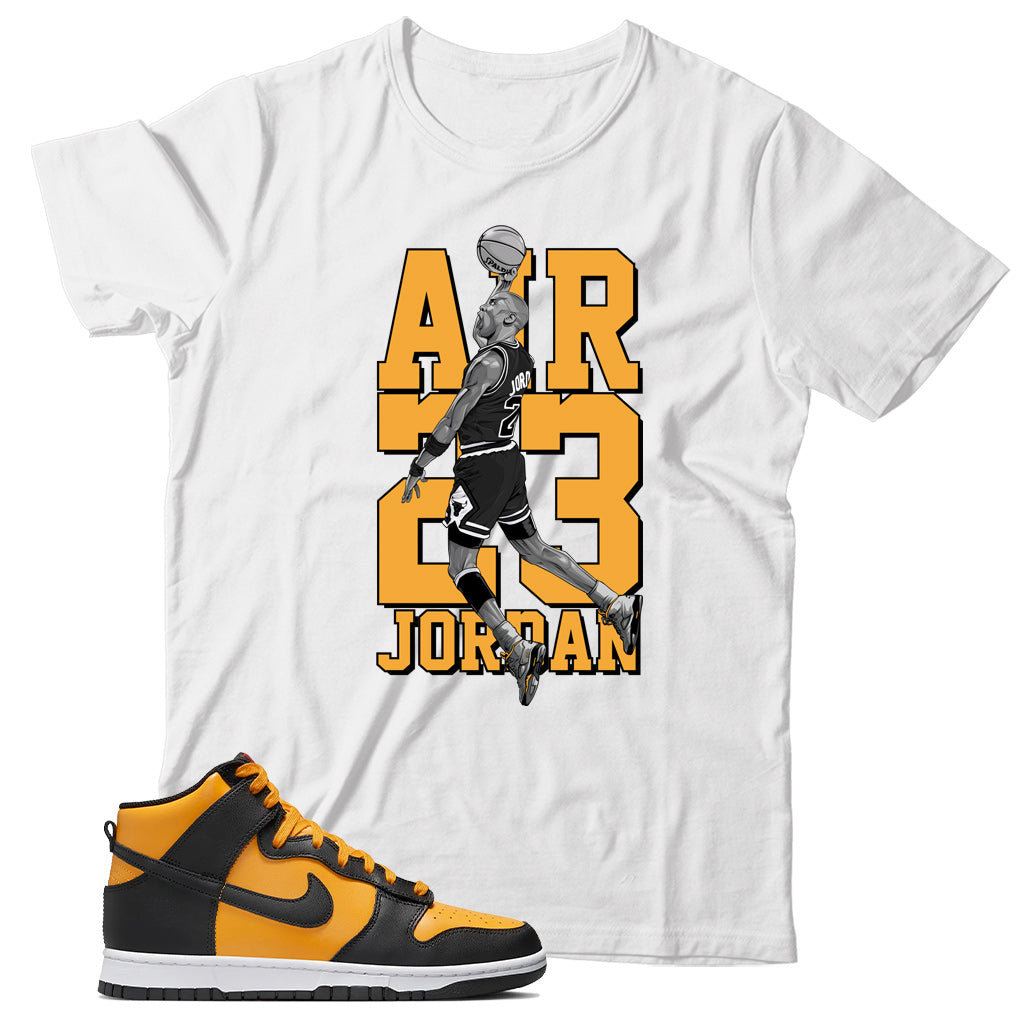 Dunk High Reverse Goldenrod shirt