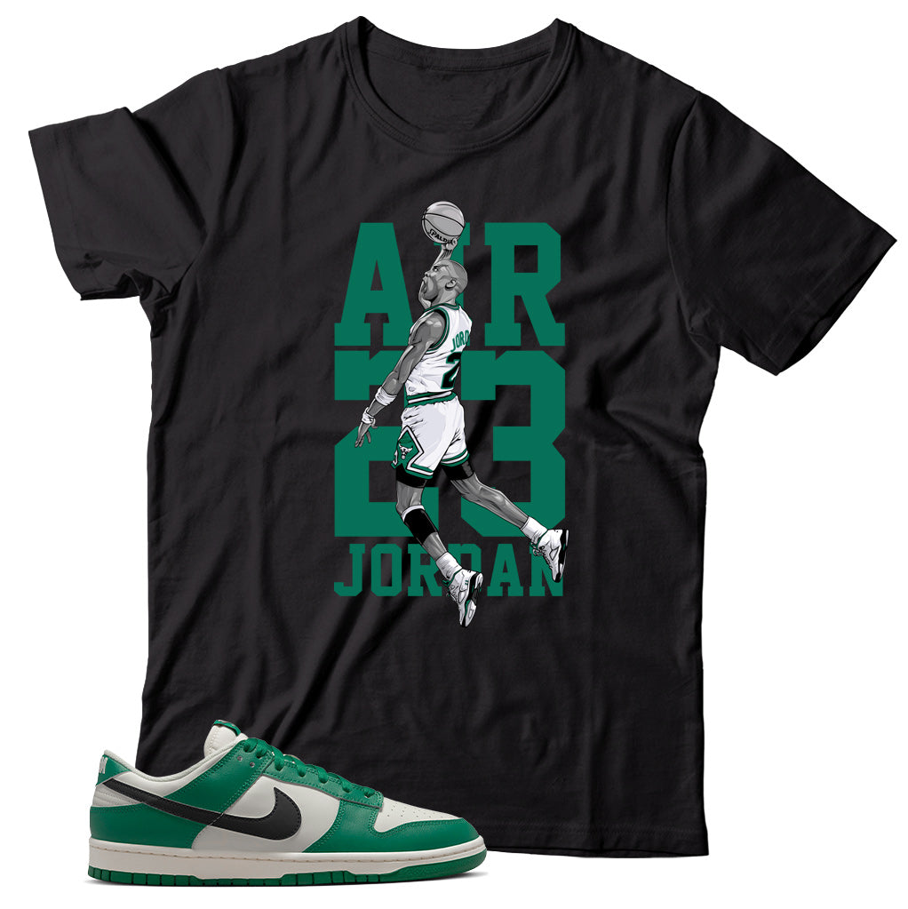 Dunk Low Malachite Green shirt