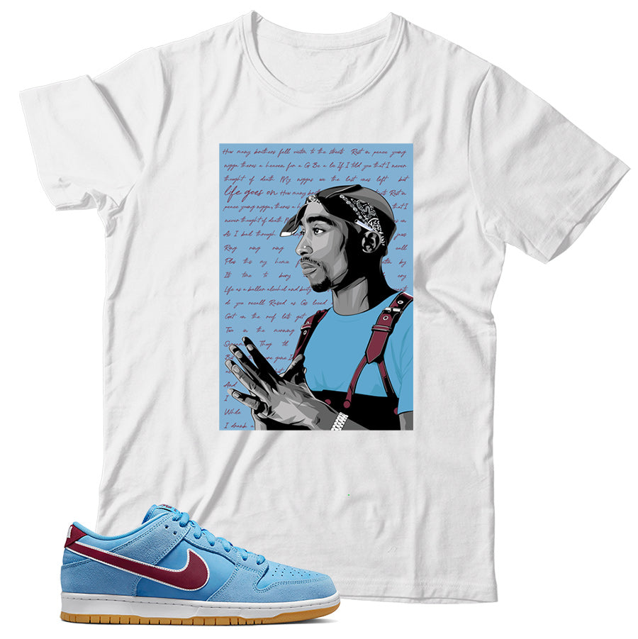 Dunk Low Phillies shirt