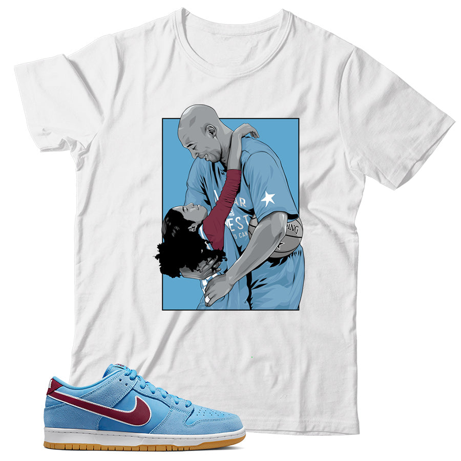 Nike Dunk Low Phillies shirt