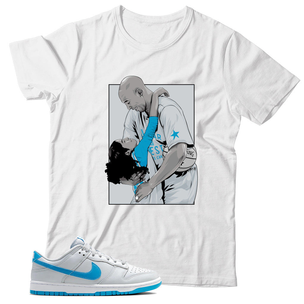 Dunk Low Platinum Blue Lightning shirt